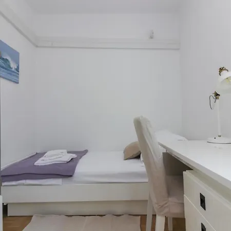 公寓 Castello-old Town *