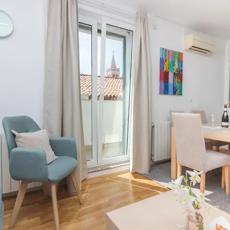 Castello-old Town Appartement *